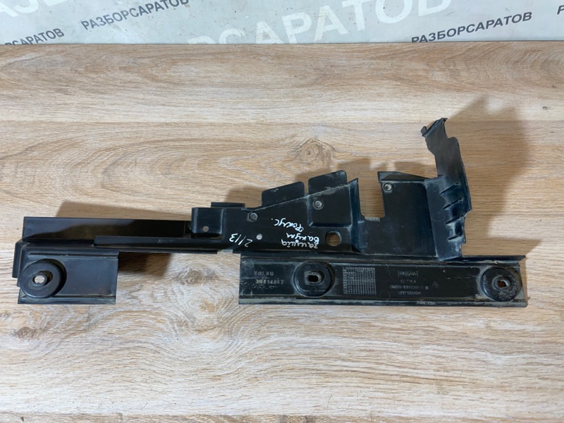Дефлектор радиатора Ford Focus 2007 хэтчбек