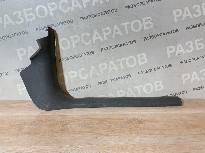 Накладка порога внутренняя Ford Focus 2007 хэтчбек