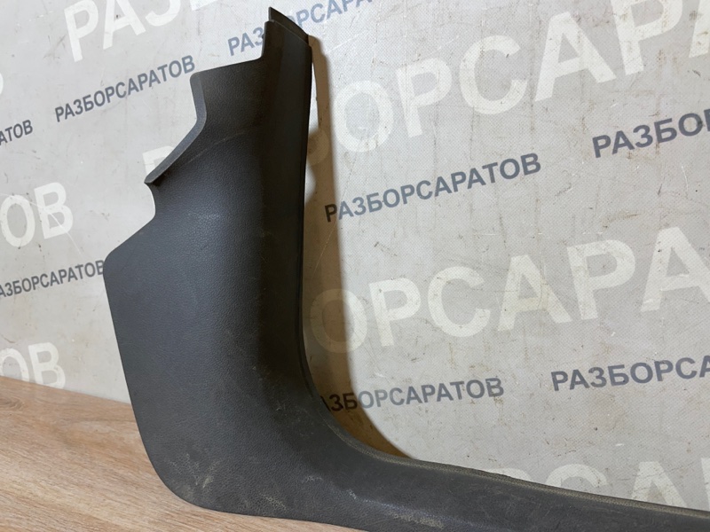 Накладка порога внутренняя Ford Focus 2007 хэтчбек