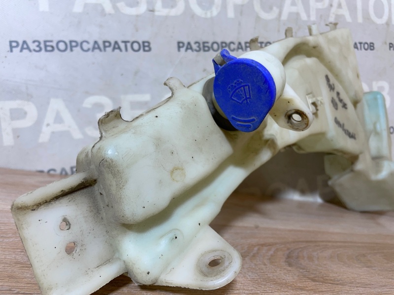Бачок омывателя лобового стекла Ford Focus 2007 хэтчбек