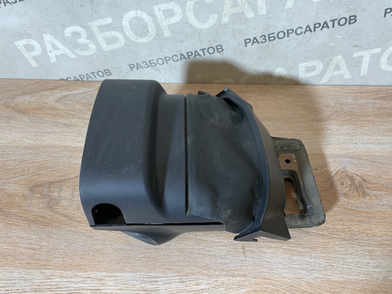 Кожух рулевой колонки Ford Focus 2007 хэтчбек