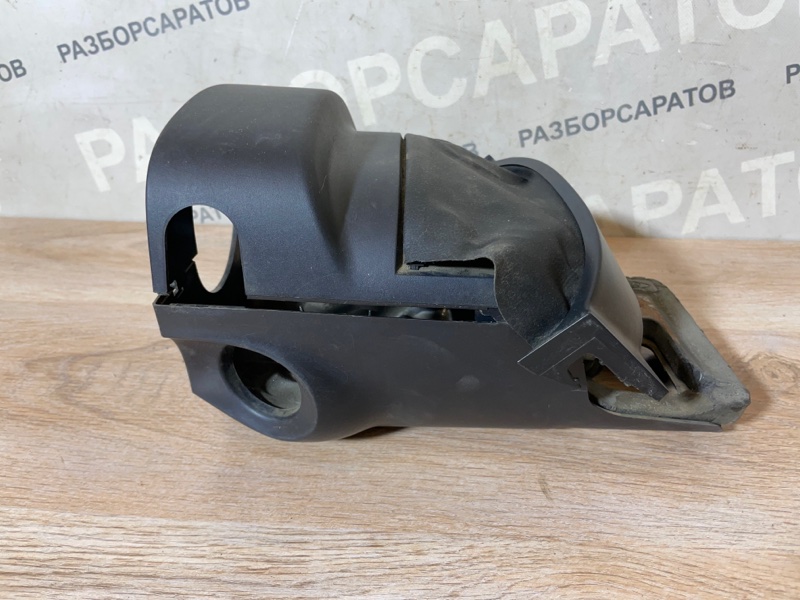 Кожух рулевой колонки Ford Focus 2007 хэтчбек
