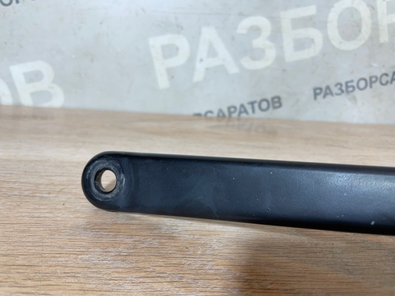 Поводок стеклоочистителя Ford Focus 2007 хэтчбек