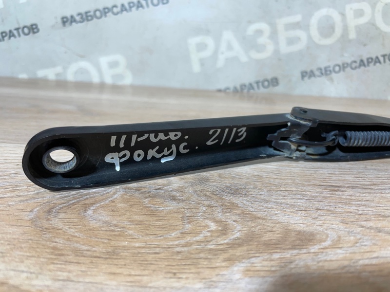 Поводок стеклоочистителя Ford Focus 2007 хэтчбек