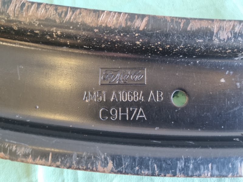 Балка поперечная Ford Focus 2007 хэтчбек