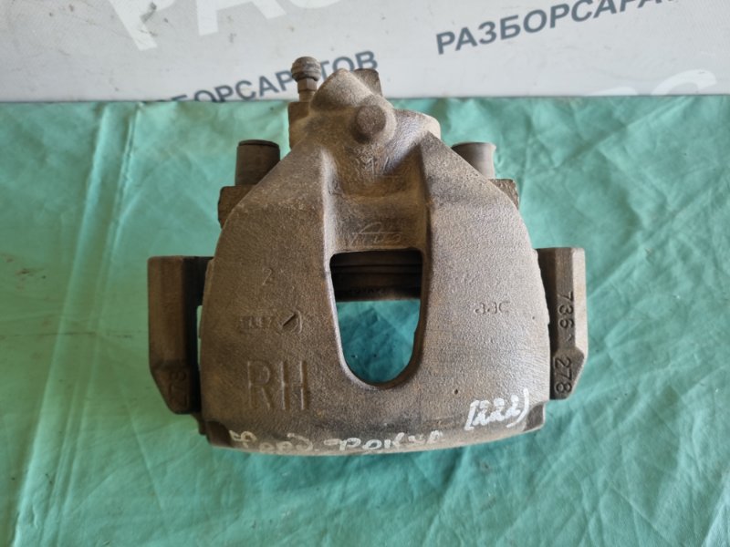 Суппорт тормозной Ford Focus 2007 хэтчбек