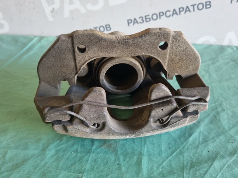 Суппорт тормозной Ford Focus 2007 хэтчбек