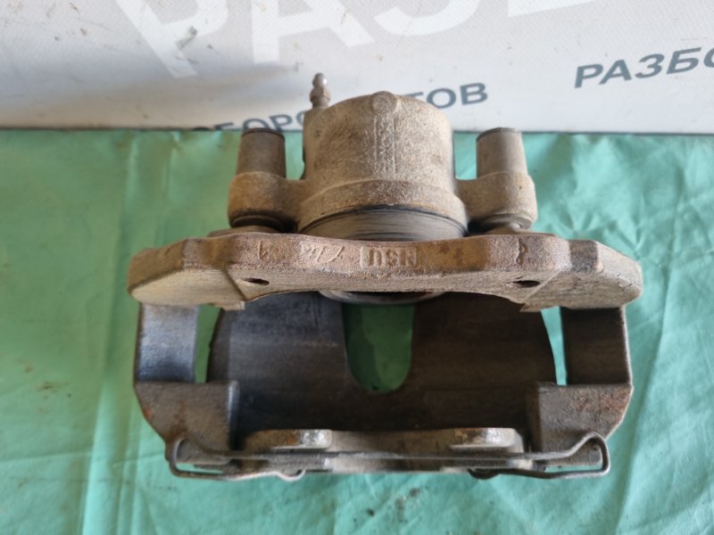 Суппорт тормозной Ford Focus 2007 хэтчбек