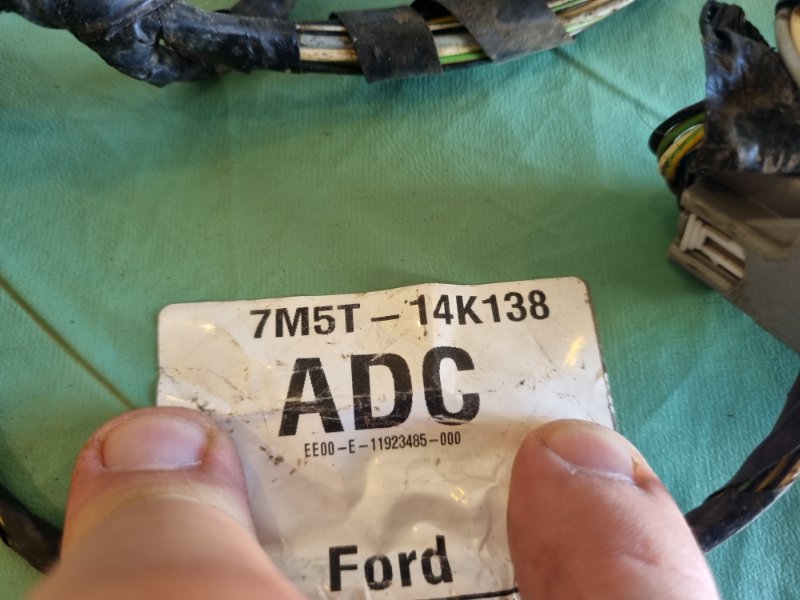 Проводка двери Ford Focus 2007 хэтчбек