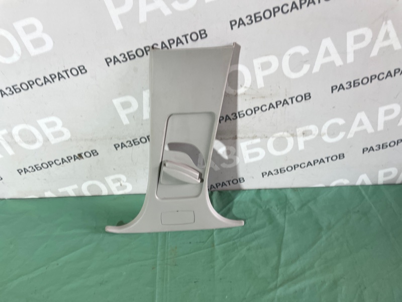 Обшивка стойки Ford Focus II 2008 седан