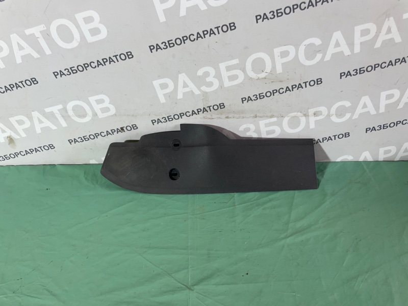 Накладка консоли центральной Ford Focus II 2008 седан