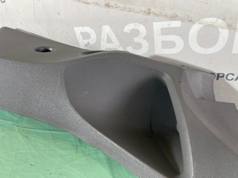 Обшивка стойки Ford Focus II 2008 седан
