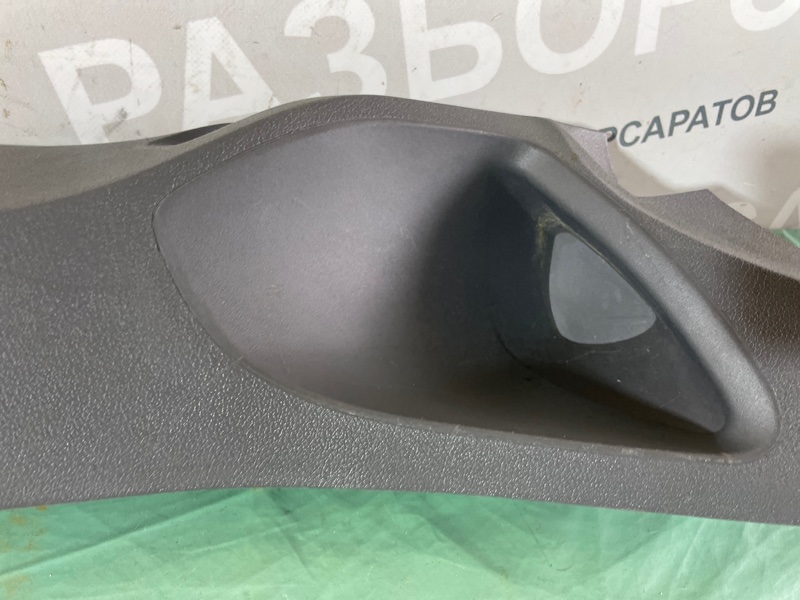 Обшивка стойки Ford Focus II 2008 седан
