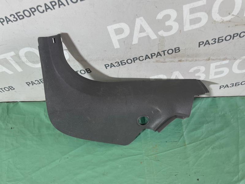 Накладка порога (внутренняя) Ford Focus II 2008 седан