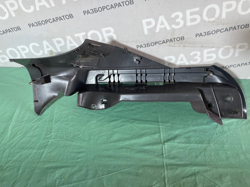 Держатель задней полки Ford Focus II 2006 купе