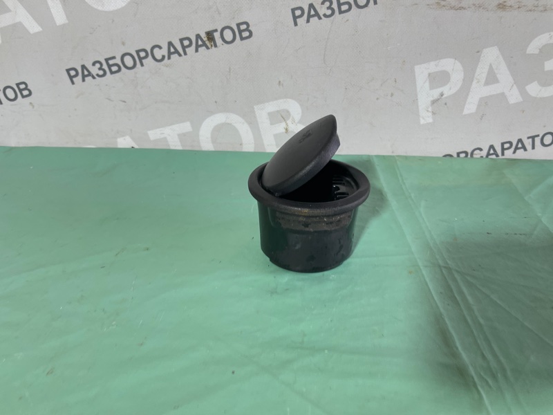 Пепельница Ford Focus II 2006 купе