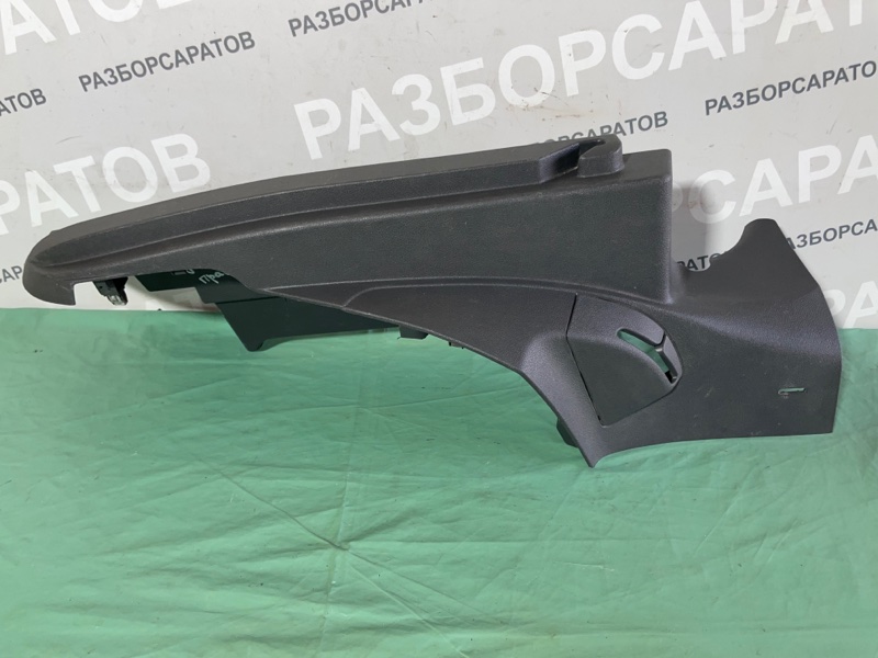 Держатель полки Ford Focus II 2006 купе