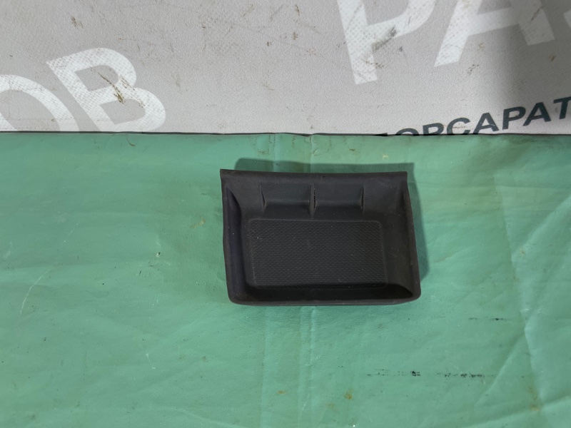 Коврик бардачака Ford Focus II 2006 купе