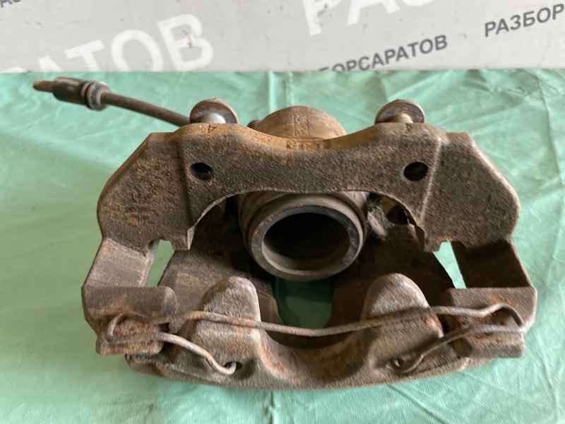 Суппорт тормозной Ford Focus II 2006 купе