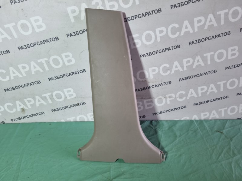 Накладка средней стойки (низ) Toyota Camry 2004 седан