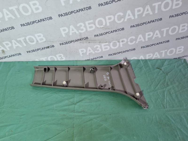 Накладка средней стойки (низ) Toyota Camry 2004 седан