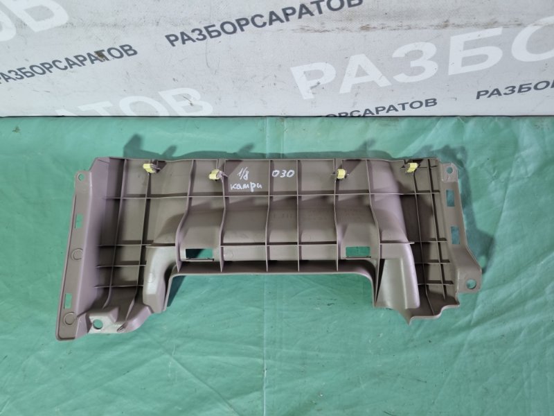 Накладка торпедо Toyota Camry 2004 седан