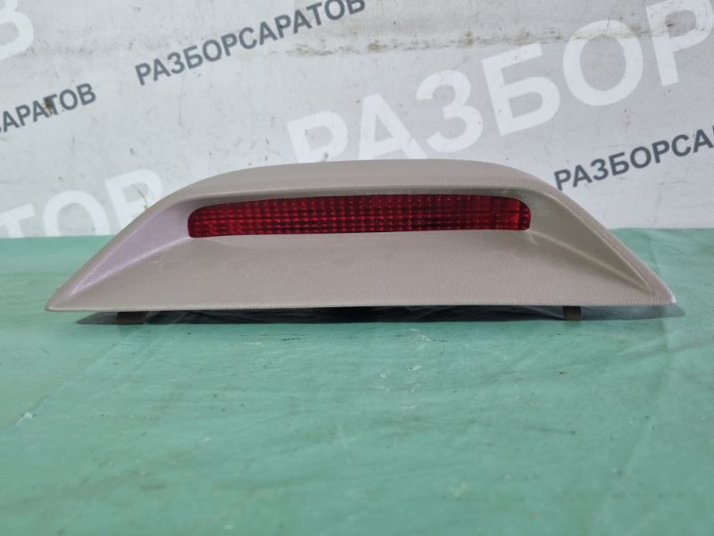 Стоп-сигнал Toyota Camry 2004 седан