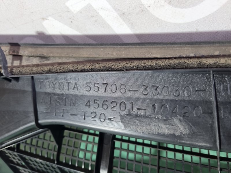 Жабо Toyota Camry 2004 седан