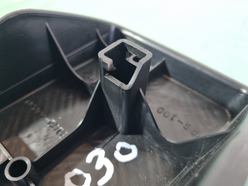 Подставка под ногу Toyota Camry 2004 седан