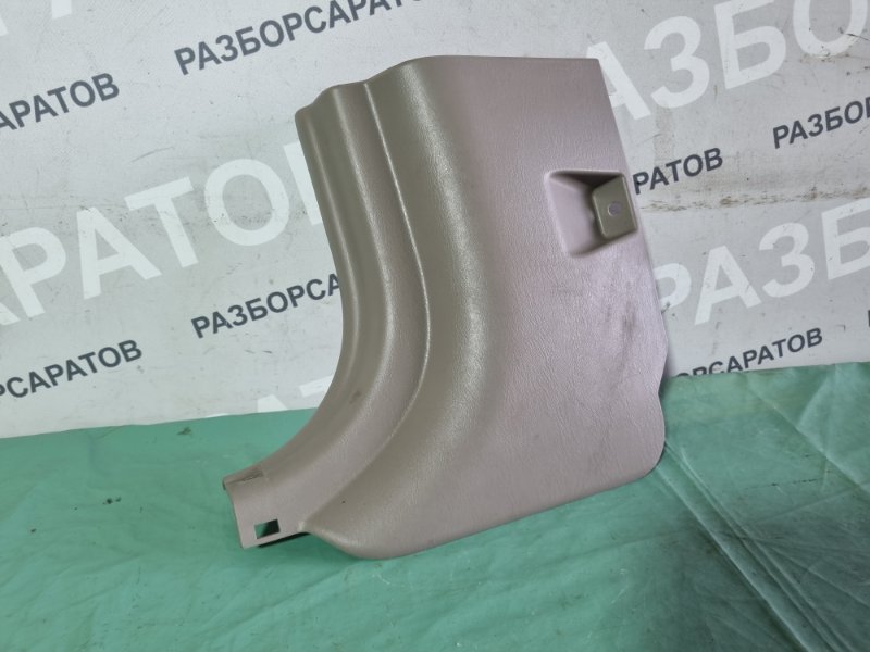 Накладка порога внутренняя Toyota Camry 2004 седан