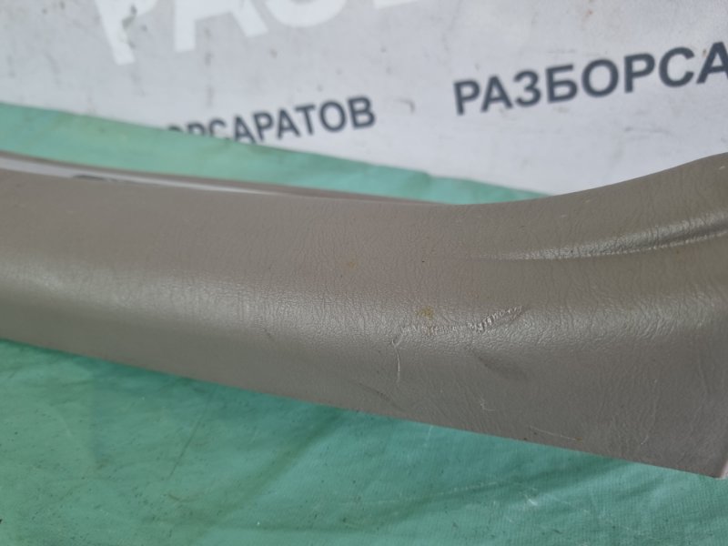 Накладка порога внутренняя Toyota Camry 2004 седан