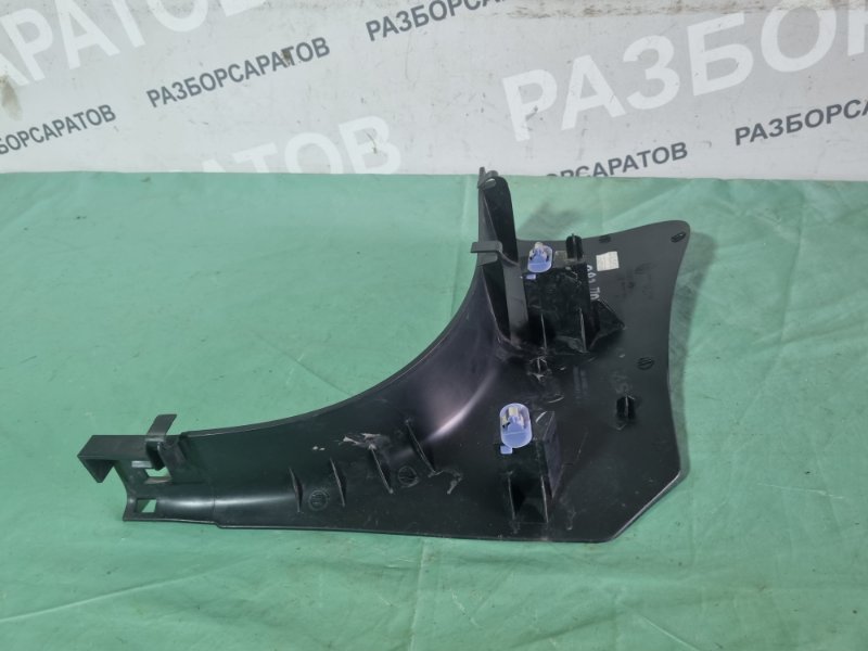 Обшивка порога Renault Fluence 2010