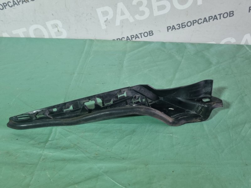 Накладка крыла Renault Fluence 2010