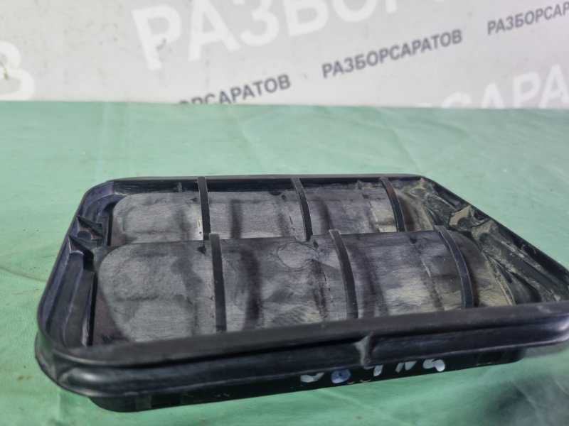 Вентиляционная решетка Renault Megane II 2008