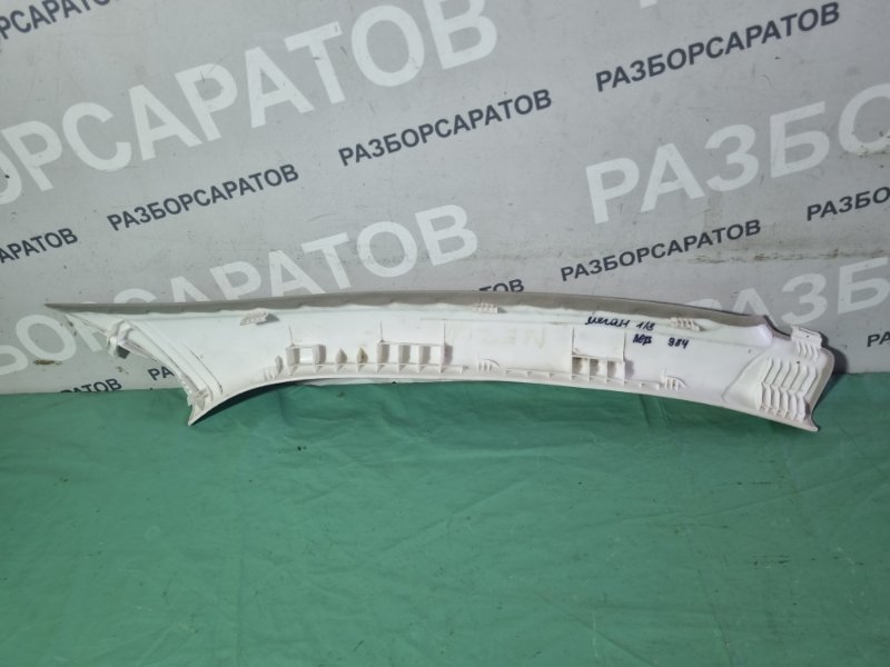 Обшивка стойки Renault Megane II 2008
