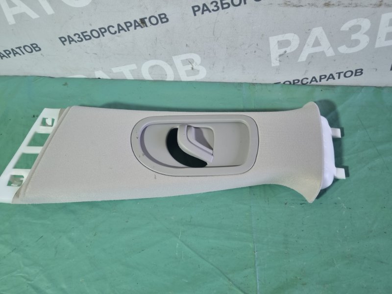 Обшивка стойки средней Renault Megane II 2008