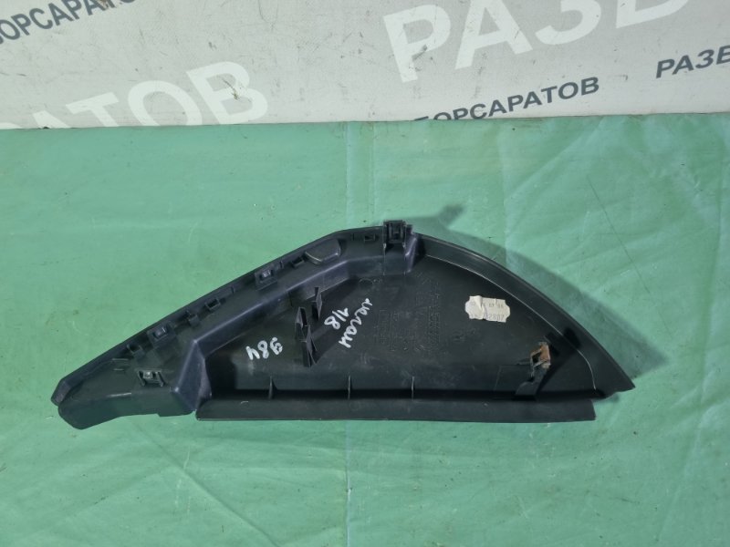 Накладка торпедо Renault Megane II 2008