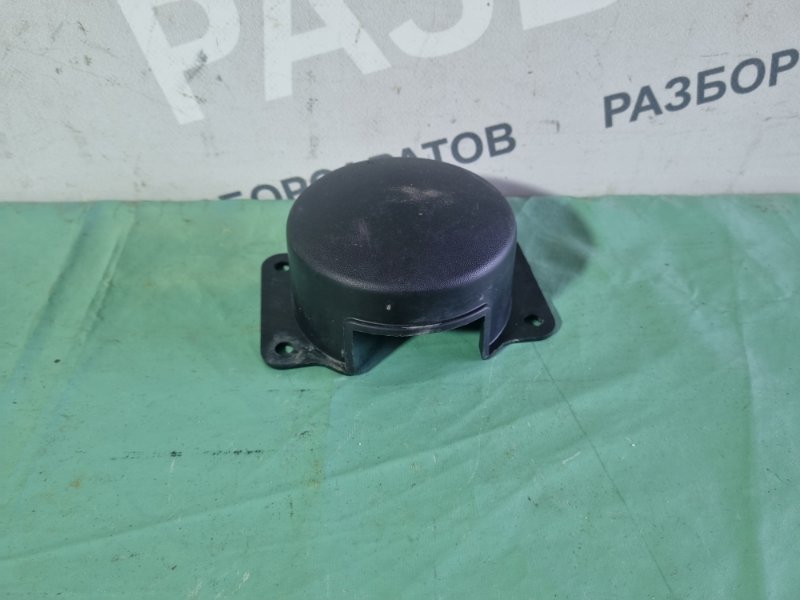 Заглушка бампера Renault Megane II 2008