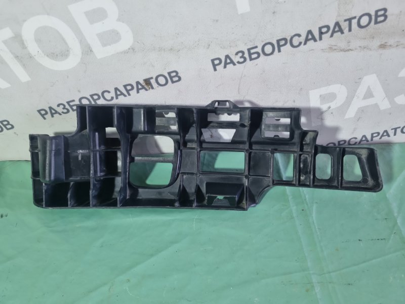 Кронштейн бампера Renault Megane II 2008