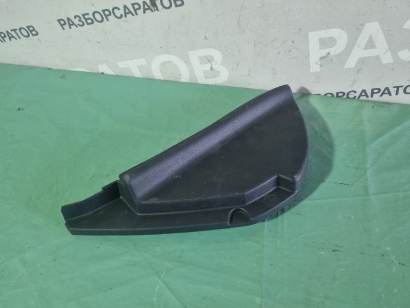 Накладка торпедо Renault Megane II 2008
