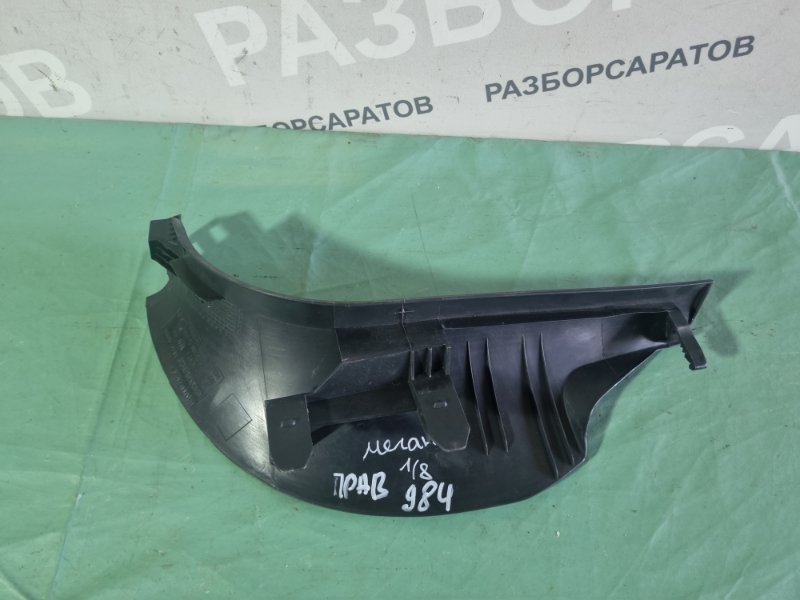Накладка порогa Renault Megane II 2008