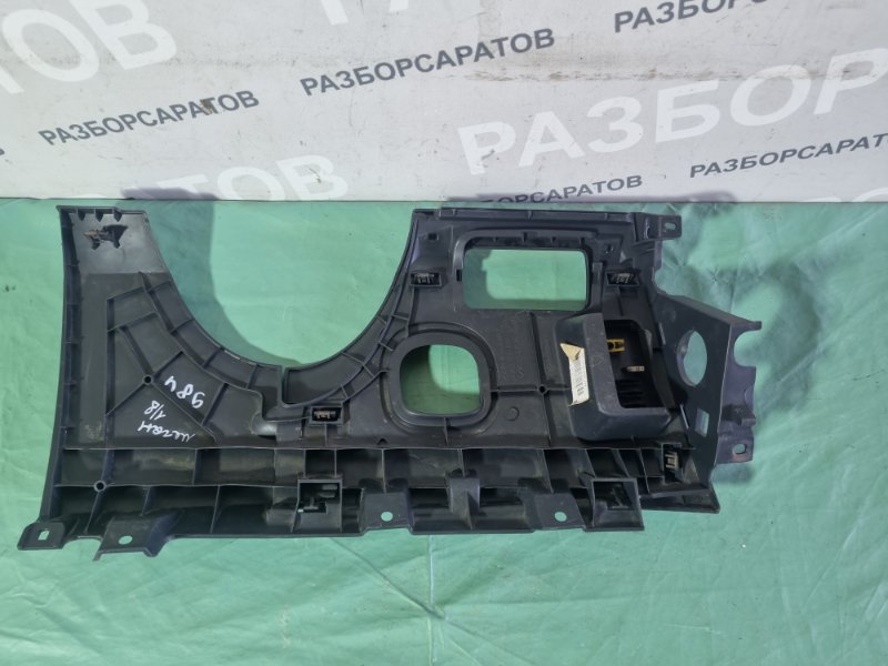 Накладка торпедо Renault Megane II 2008