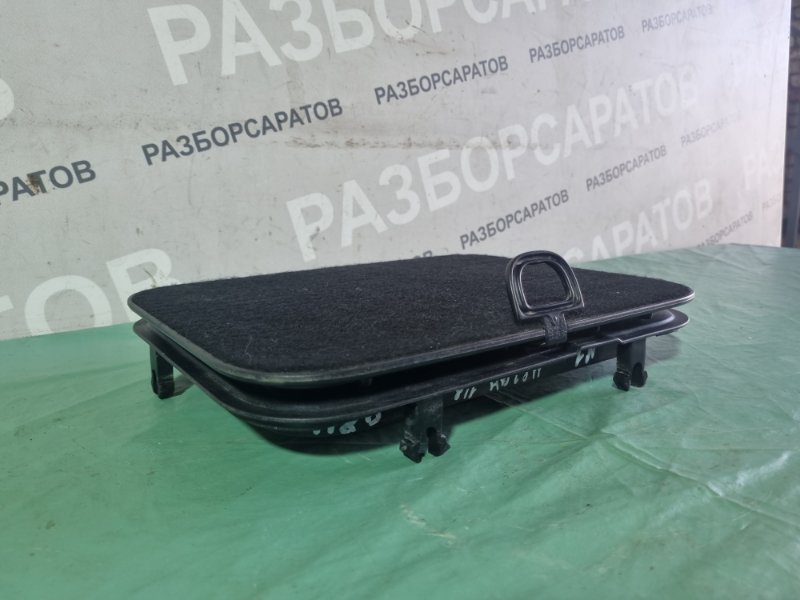 Крышка бардачка Renault Megane II 2008