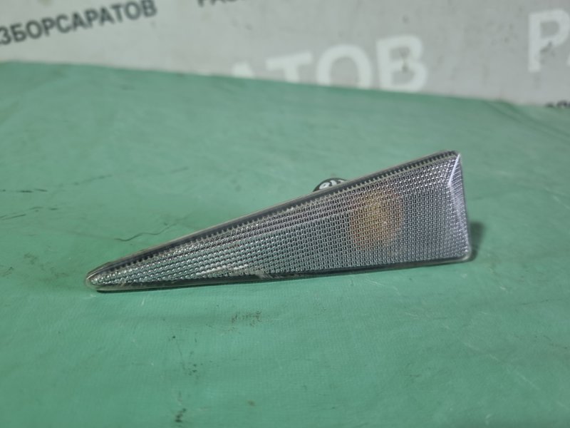 Повторитель поворота Renault Megane II 2008