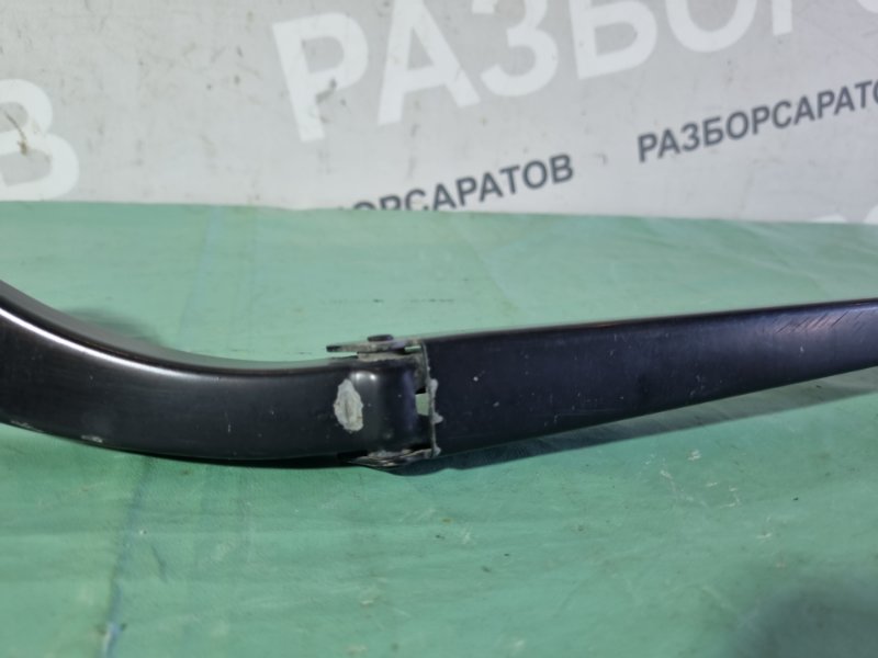 Поводок стеклоочистителя Renault Logan 2007