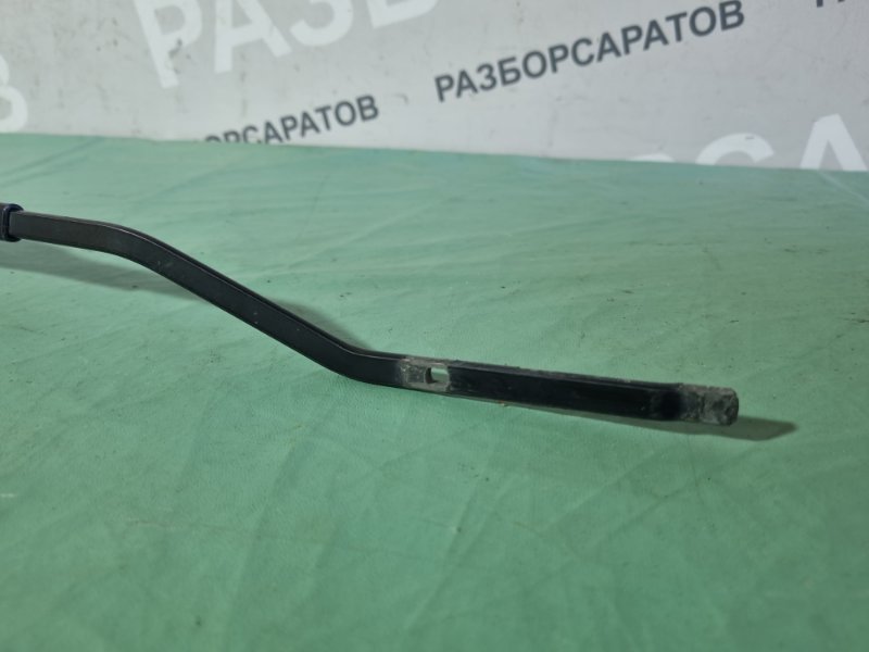 Поводок стеклоочистителя Renault Logan 2007