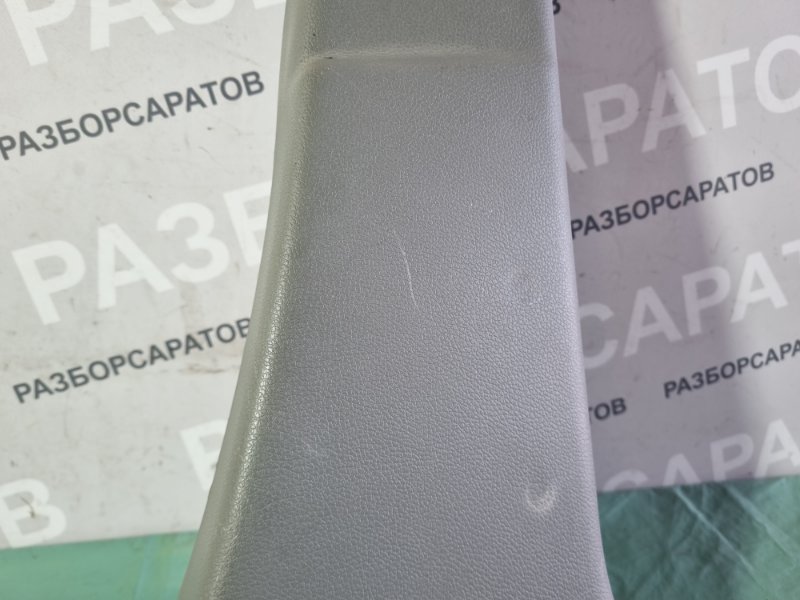 Обшивка стойки средней Renault Logan 2007