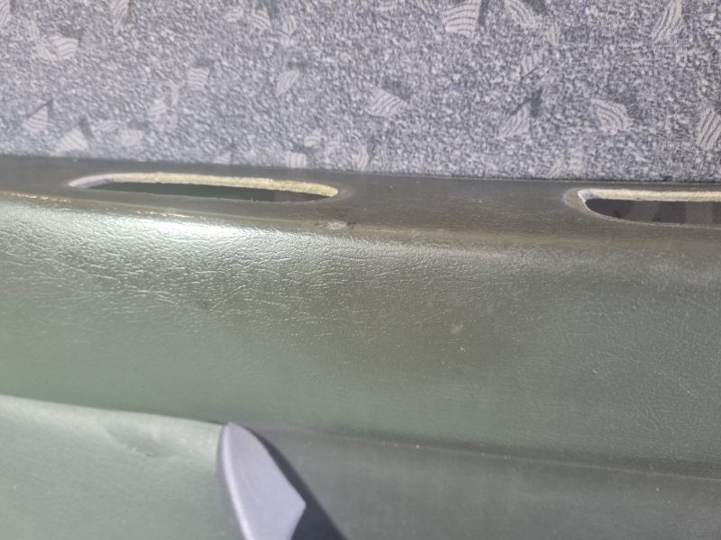 Обшивка двери KIA Spectra 2008