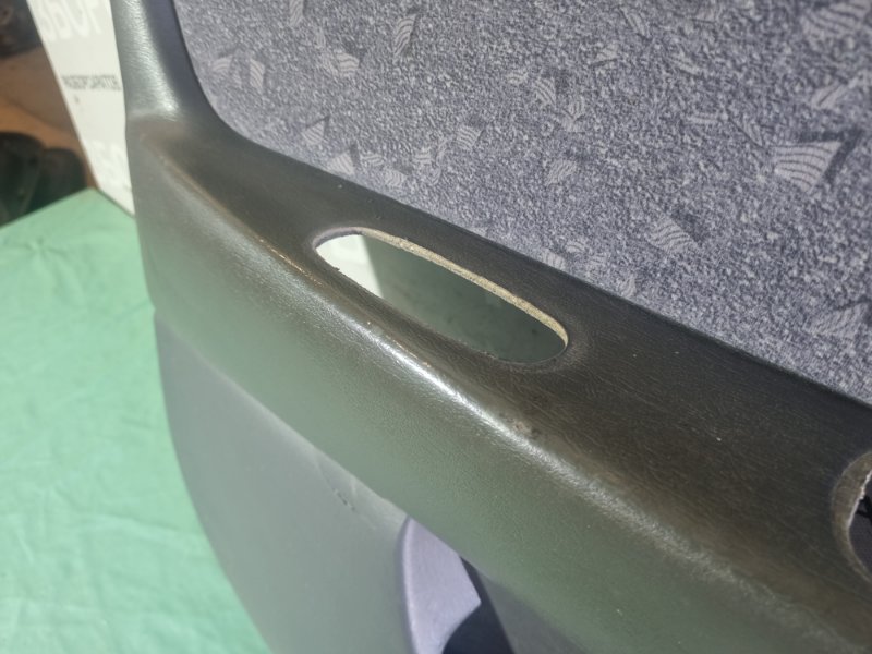 Обшивка двери KIA Spectra 2008