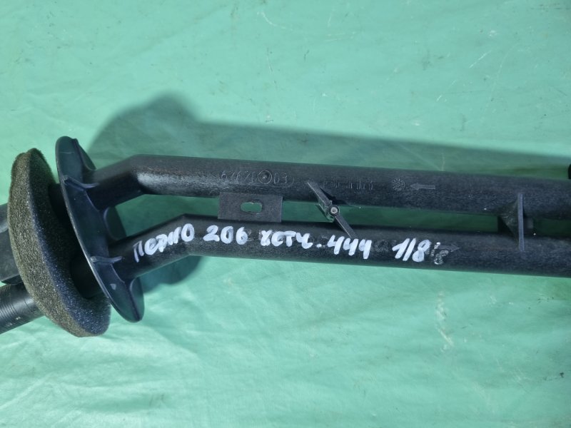 Патрубок печки Peugeot 206 2004 хэтчбек